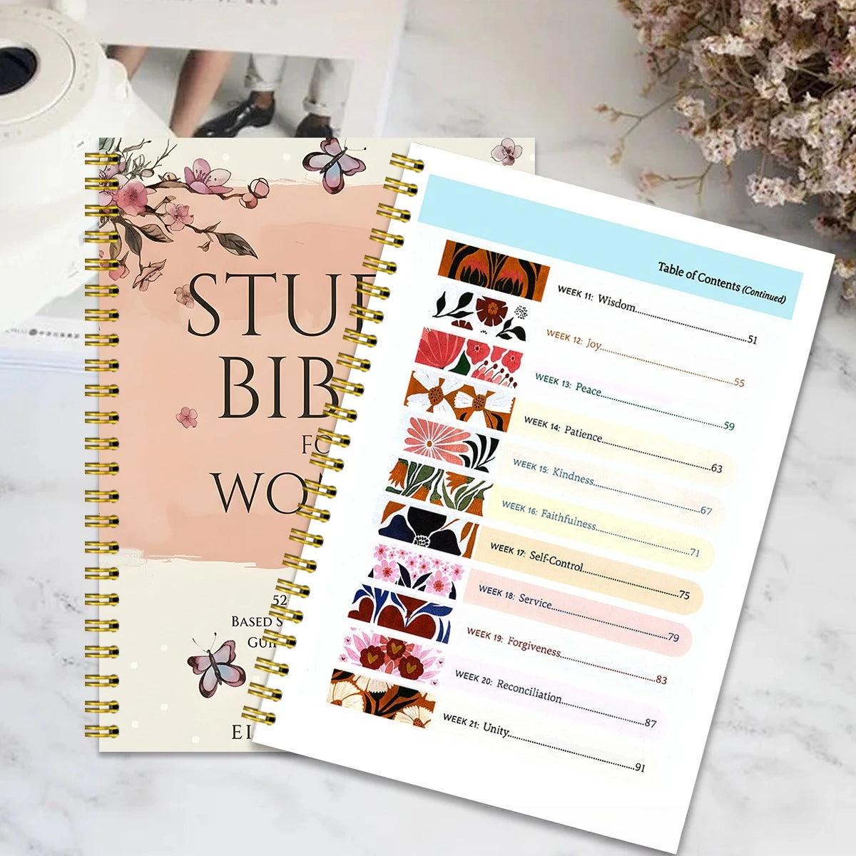 Devotional Study Bible Notebook for Women | Christ and Cross ™